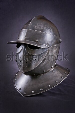 Medieval cavaler metal protecţie soldat Imagine de stoc © sibrikov