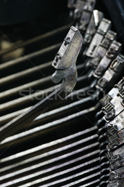 Máquina de escrever imprimir preto retro Foto stock © sibrikov