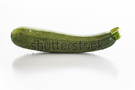 Frischen Zucchini Wassertropfen weiß grünen Gemüse Stock foto © simas2