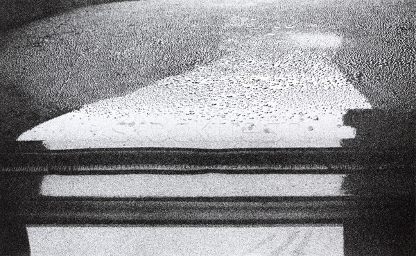Tropfen Zeilen Wassertropfen Oberfläche körnig schwarz weiß Stock foto © simazoran