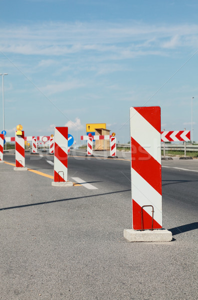 Foto stock: Carretera · reconstrucción · las · senales · de · tráfico · construcción · trabajo · seguridad