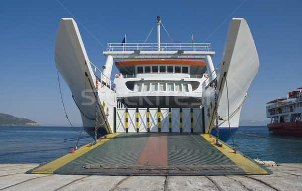 Gemi detay feribot tekne araç taşımacılık Stok fotoğraf © simazoran