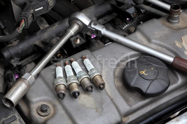 Zdjęcia stock: Automobilowy · nowoczesne · samochodu · benzyny · silnika · narzędzie
