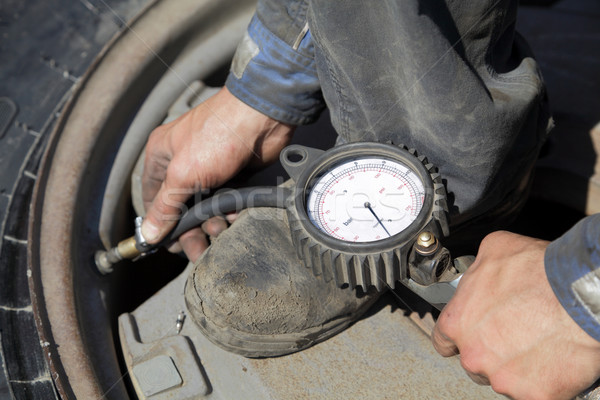 Tire servicing Stock photo © simazoran