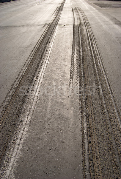 Asphalt beschädigt Straße Straße bereit Wiedergutmachung Stock foto © simazoran