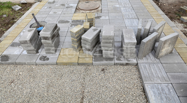Tuğla beton kaldırım çakıl Stok fotoğraf © simazoran