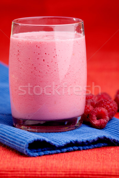 Framboise smoothie rouge bleu alimentaire santé Photo stock © SimpleFoto