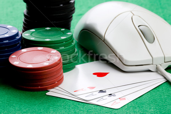 Online gioco d'azzardo verde mouse carte Foto d'archivio © SimpleFoto