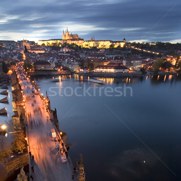 Praha zamek Cityscape widoku wcześnie wieczór Zdjęcia stock © SimpleFoto