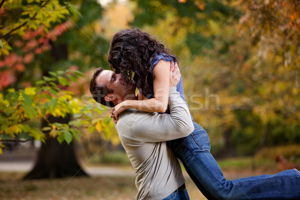 Sani rapporto uomo donna grande abbraccio Foto d'archivio © SimpleFoto