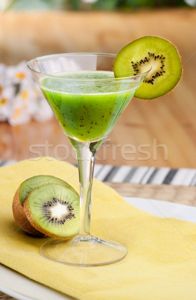 Kiwi vruchten drinken martini glas voorjaar partij Stockfoto © SimpleFoto