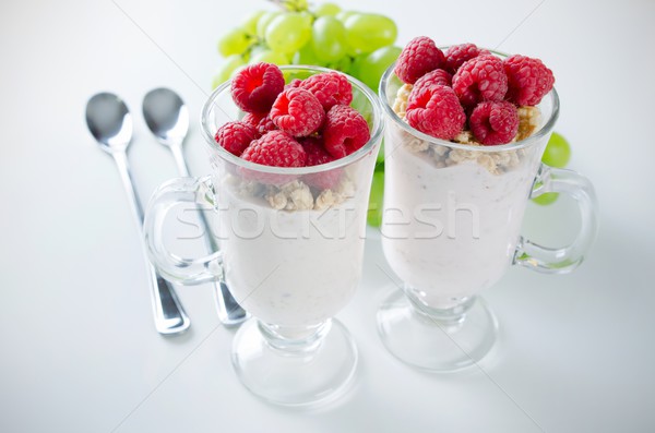 Foto stock: Vidrio · postre · yogurt · frescos · bayas · muesli