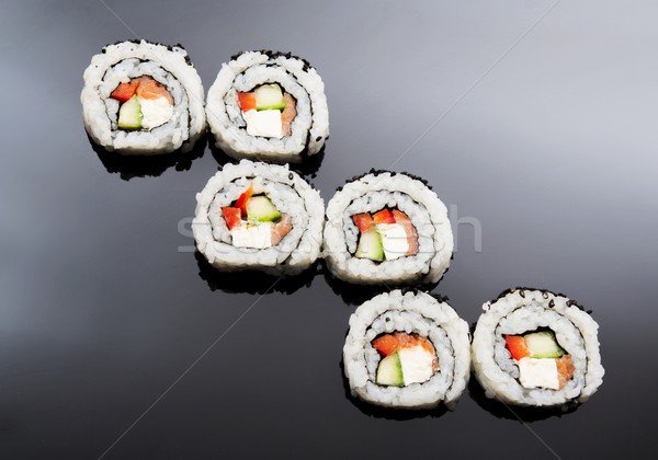 Sushi conjunto preto reflexão peixe jantar Foto stock © simpson33