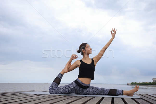 Yoga Pla Stock photo © sippakorn