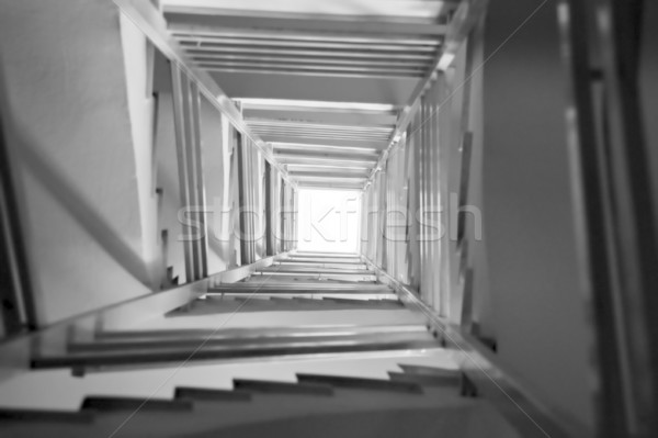 [[stock_photo]]: Escaliers · escalier · en · colimaçon · spirale · perspectives · architecture · blanc · noir