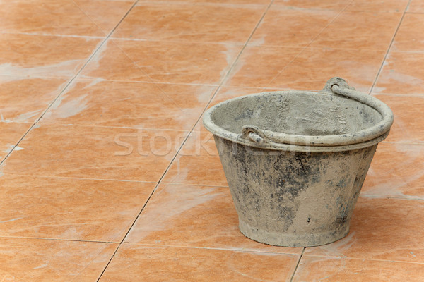 Foto stock: Plástico · cubo · manchado · concretas · azulejos · piso