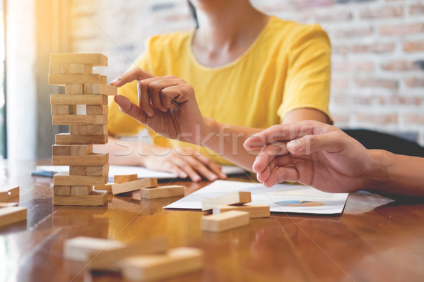 Foto stock: Grupo · negócio · pessoas · criativas · edifício · torre