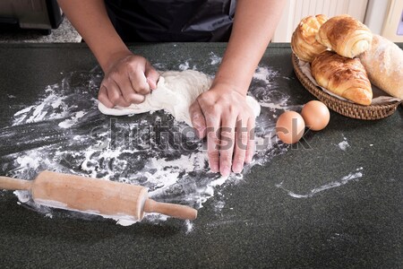Hände Mehl Eier Zutaten Küche Essen Stock foto © snowing
