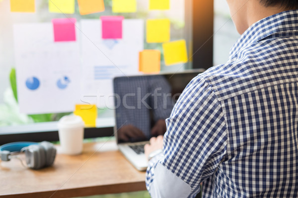 [[stock_photo]]: Authentique · image · pensive · affaires · café · séance