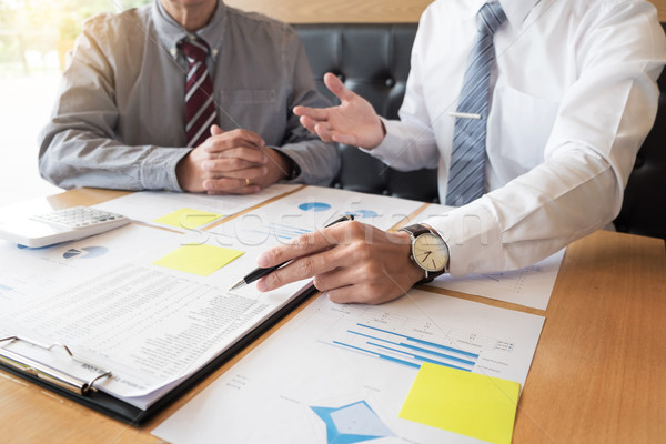 Foto stock: Trabalho · em · equipe · processo · jovem · negócio · tripulação