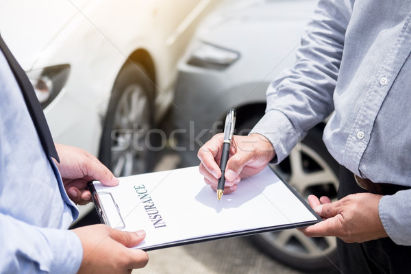 Auto verzekering agent sturen pen klanten Stockfoto © snowing