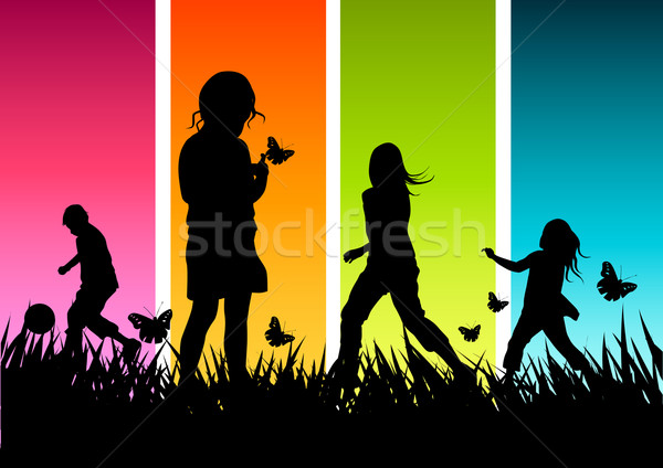 Boldog gyerekek játszik csoport kívül tengerpart Stock fotó © solarseven