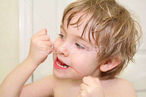 Ragazzo denti mani bagno care Foto d'archivio © soupstock