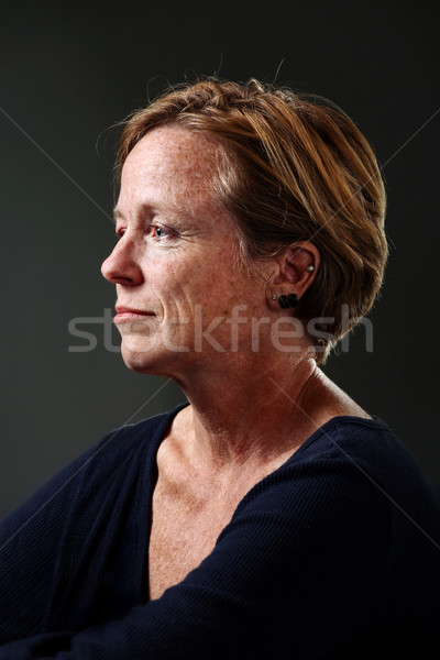 Portret w średnim wieku kobiet kobieta czerwony Zdjęcia stock © soupstock
