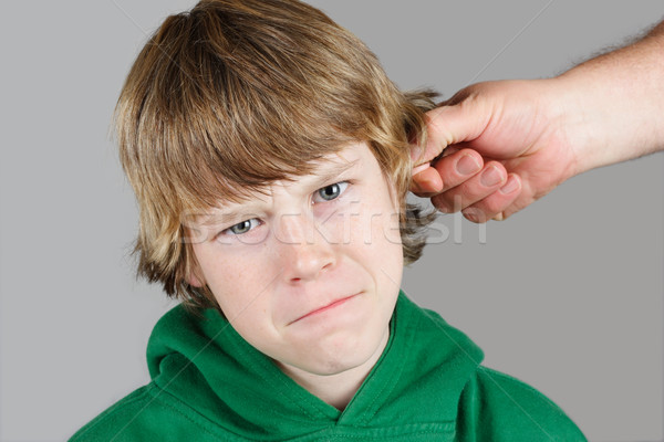 Jongen hand gezicht kind triest jonge Stockfoto © soupstock