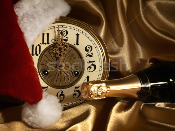 Foto stock: Año · nuevo · champán · vintage · reloj · sombrero