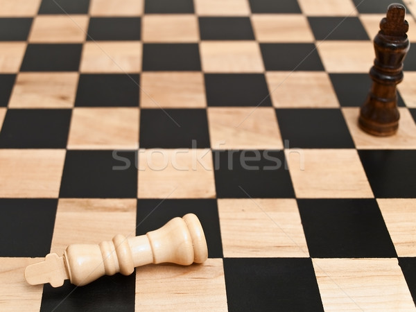 Sakkmatt fotó sakktábla háború fehér tábla Stock fotó © SRNR
