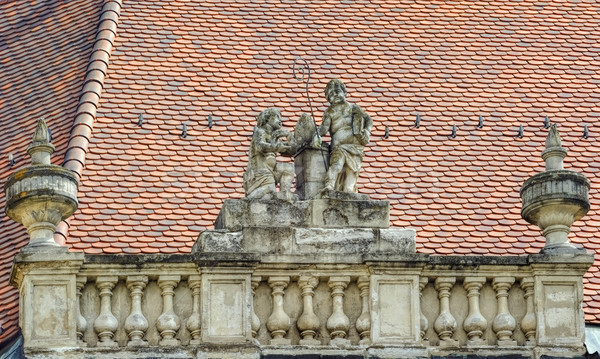 Foto stock: Escultura · telhado · casa · edifício · homem · arte