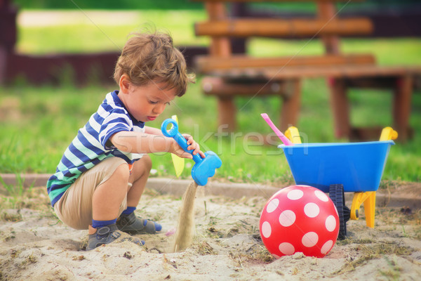 Młodych dziecko mały chłopca gry boisko Zdjęcia stock © Steevy84