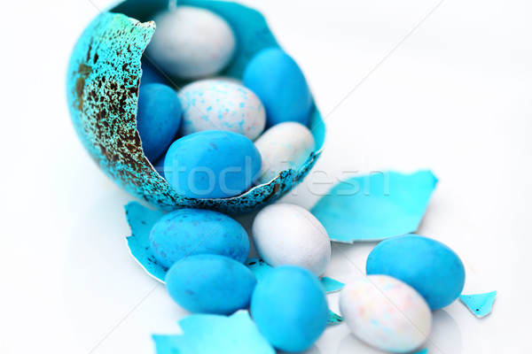 Foto stock: Hueco · huevo · de · Pascua · fuera · dulces · azul · blanco