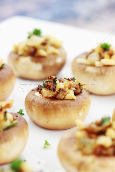 Nadziewany grzyby chleba bułka tarta ser grzyby Zdjęcia stock © StephanieFrey