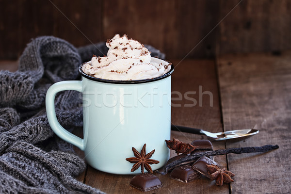 Foto stock: Caliente · café · látigo · crema · esmalte · taza