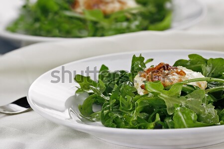 Salata keçi peyniri hizmet beyaz şarap aşırı Stok fotoğraf © StephanieFrey