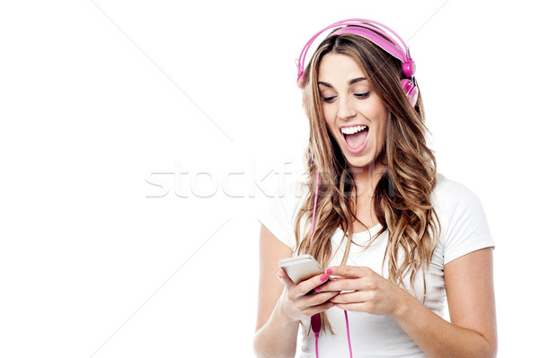 Wow mijn favoriet lied meisje luisteren Stockfoto © stockyimages