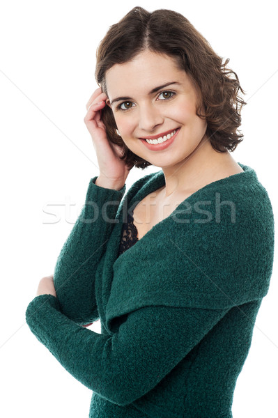 Mulher atraente cabelo elegante mulher em pé Foto stock © stockyimages