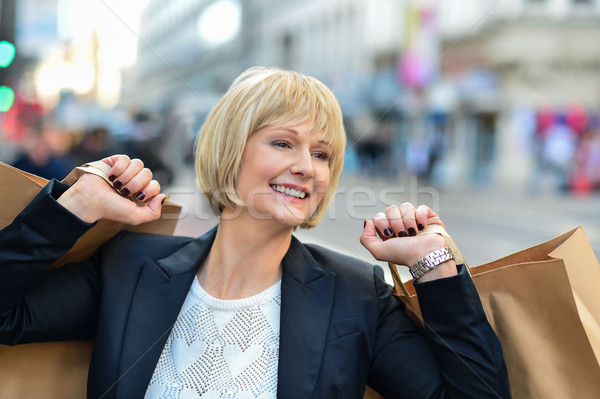 [[stock_photo]]: Joyeux · femme · d'affaires · âge · moyen · entreprise