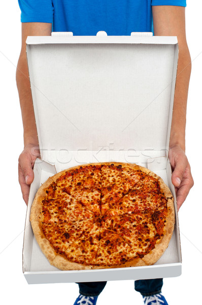 Foto abierto caja de pizza persona aislado Foto stock © stockyimages