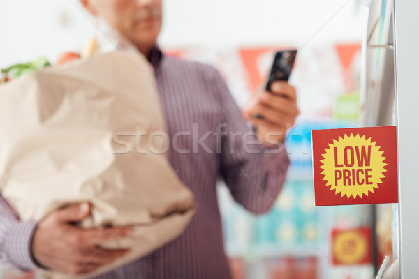 ストックフォト: ショッピング · ストア · 男 · スーパーマーケット · 袋