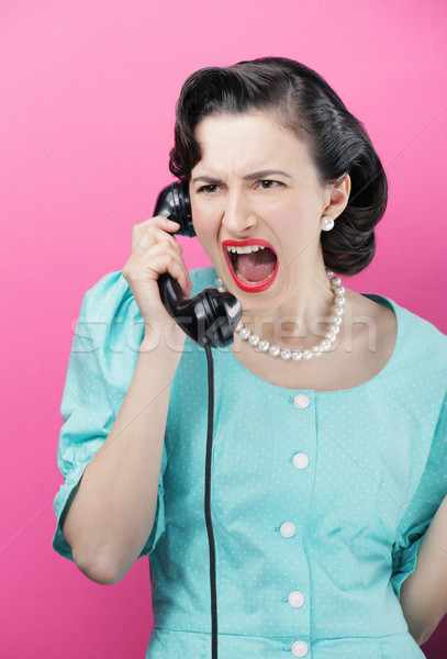 Frau Geschrei Telefon Jahrgang schreien rosa Stock foto © stokkete