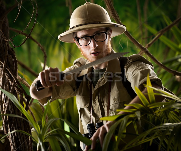 Sétál dzsungel éber fiatal kalandor tart Stock fotó © stokkete
