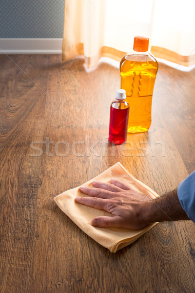 Fa férfi kéz jelentkezik törődés termékek Stock fotó © stokkete