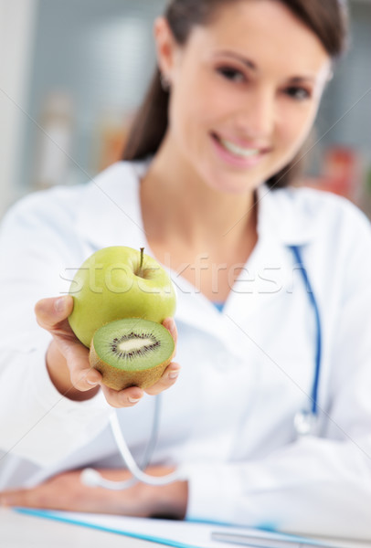 Dieta cibo sano nutrizionista medico frutti Foto d'archivio © stokkete