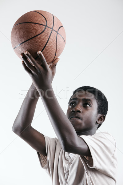 Strzelanie koszykówki chłopca biały sportu student Zdjęcia stock © stokkete