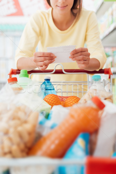 Zdjęcia stock: Spożywczy · zakupy · kobieta · supermarket · pełny