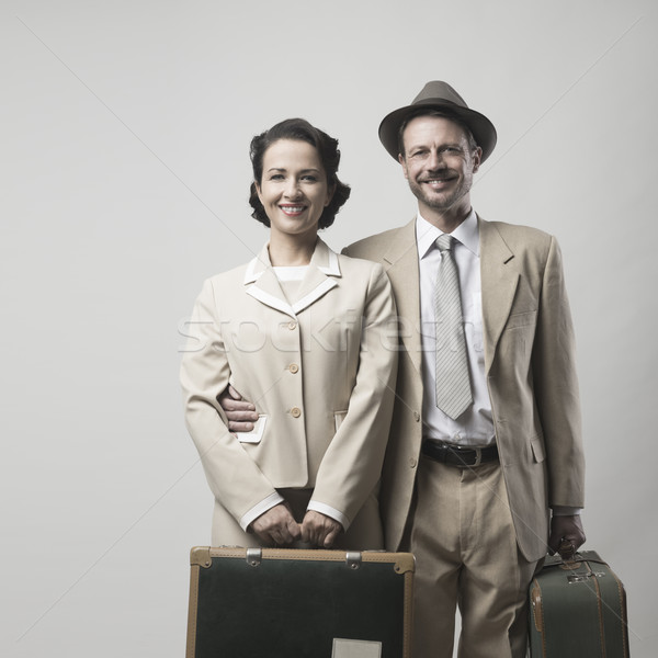 Vintage liefhebbend paar huwelijksreis bagage 1950 Stockfoto © stokkete