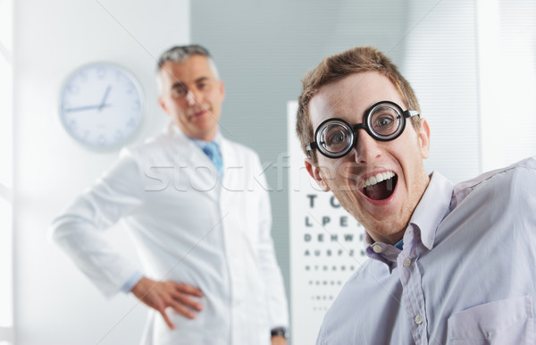 Optométriste visiter oculiste examen jeunes nerd [[stock_photo]] © stokkete